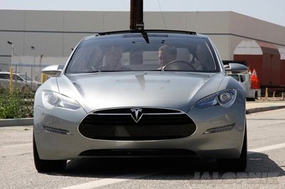  ,               Tesla Model S